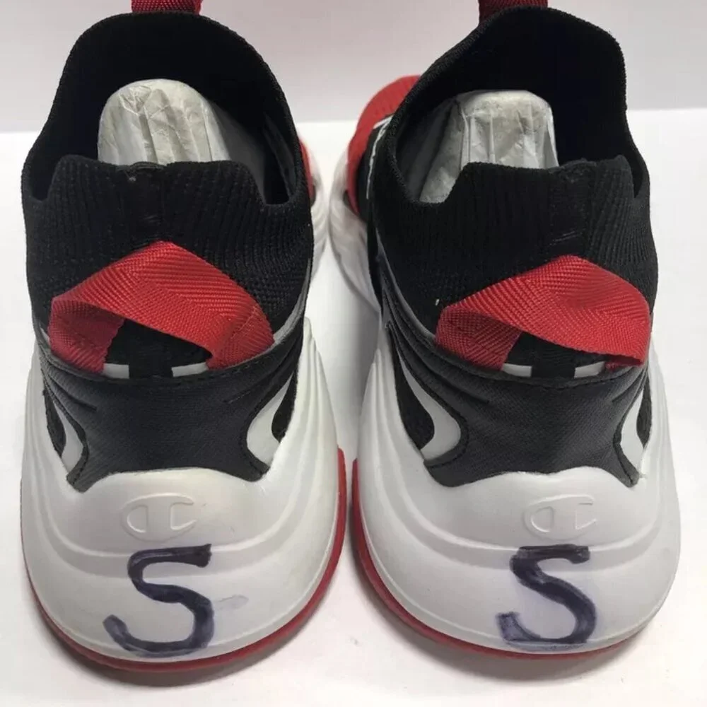 Champion Men’s Hyper Cross Lo Sneakers Red, Size 7M